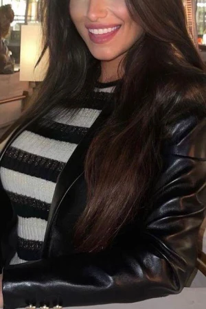 Profile image for Alessandra